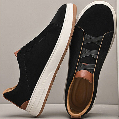 Vero Monte Cowhide Sneakers - Kamoori