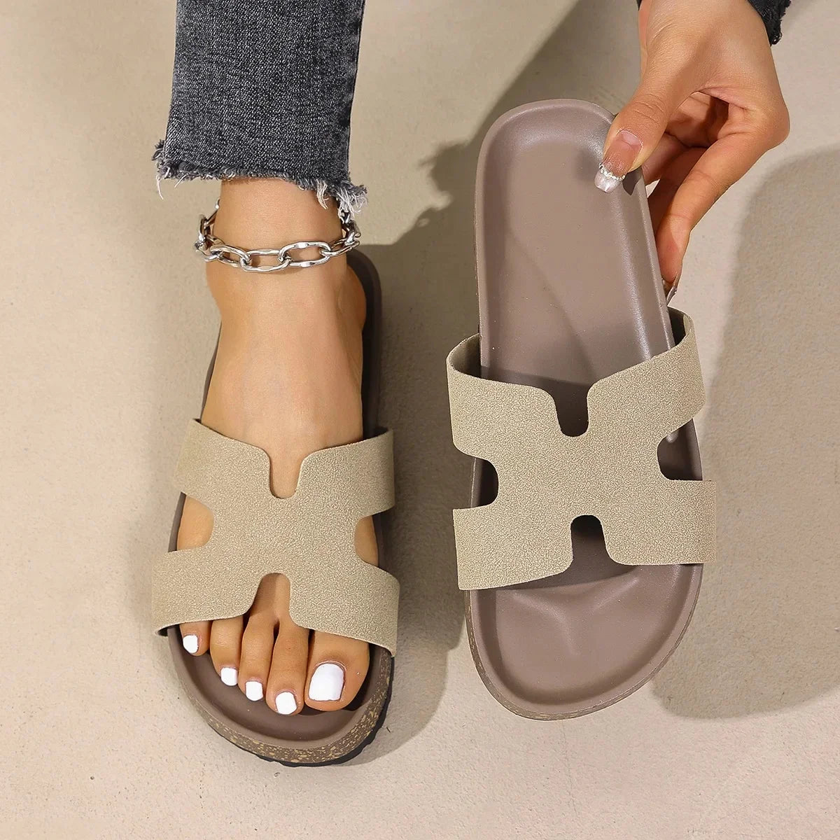 Solene Cork Slides