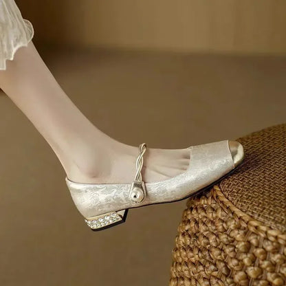 Verona Pearl Pumps