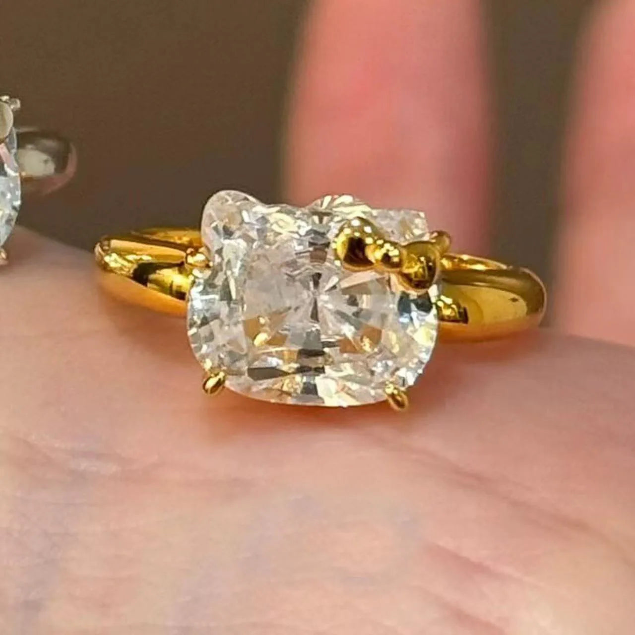 Hello Kitty Promise Ring ( One size )