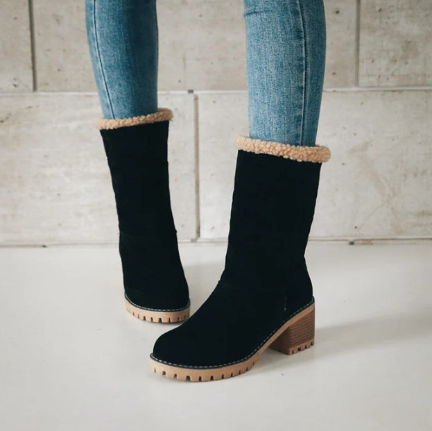 Kamoori Velvet Boots