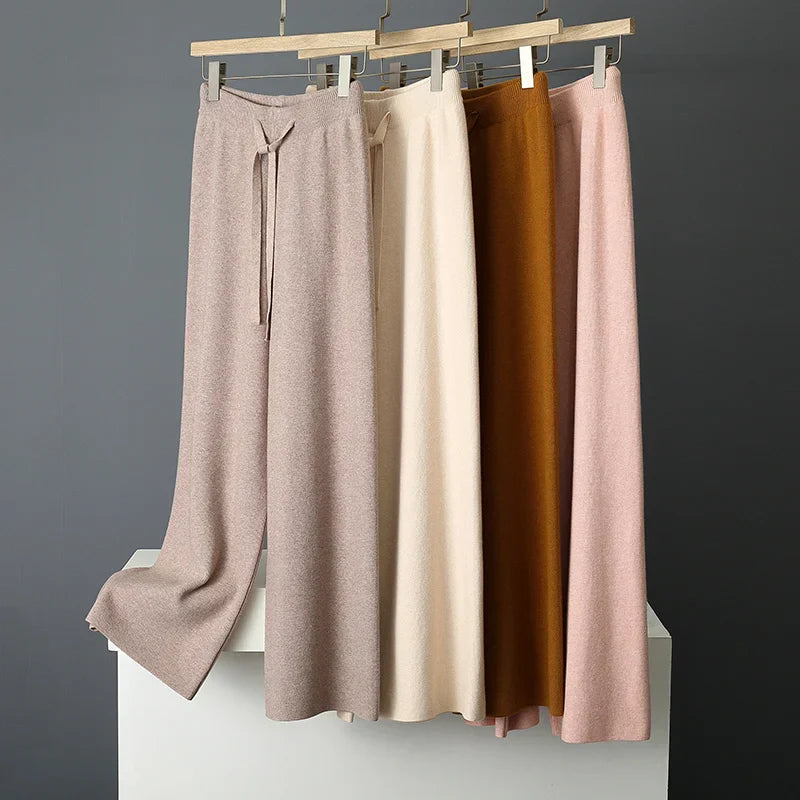 Capri Knit Trousers