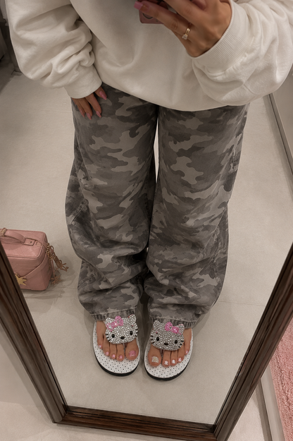 Rhinestone Hello Kitty Flip-Flop