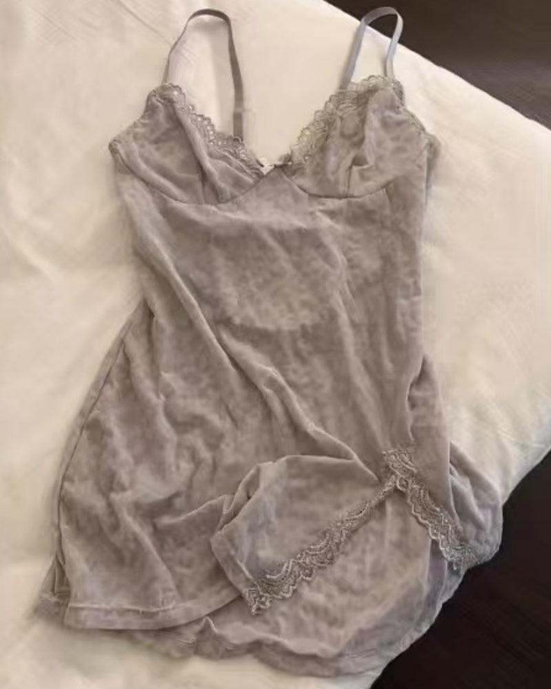 The Aurelia Silk